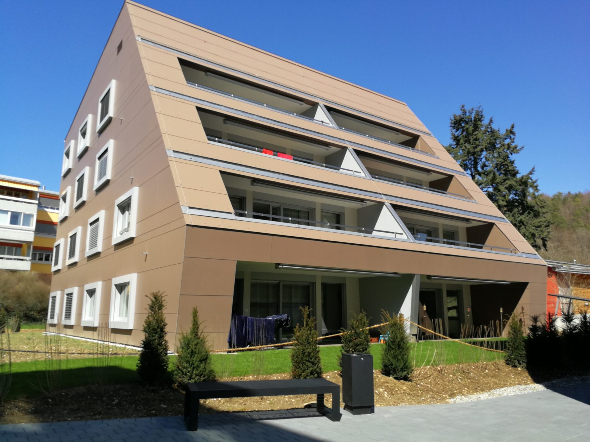 Neubau 4 MFH Güetli