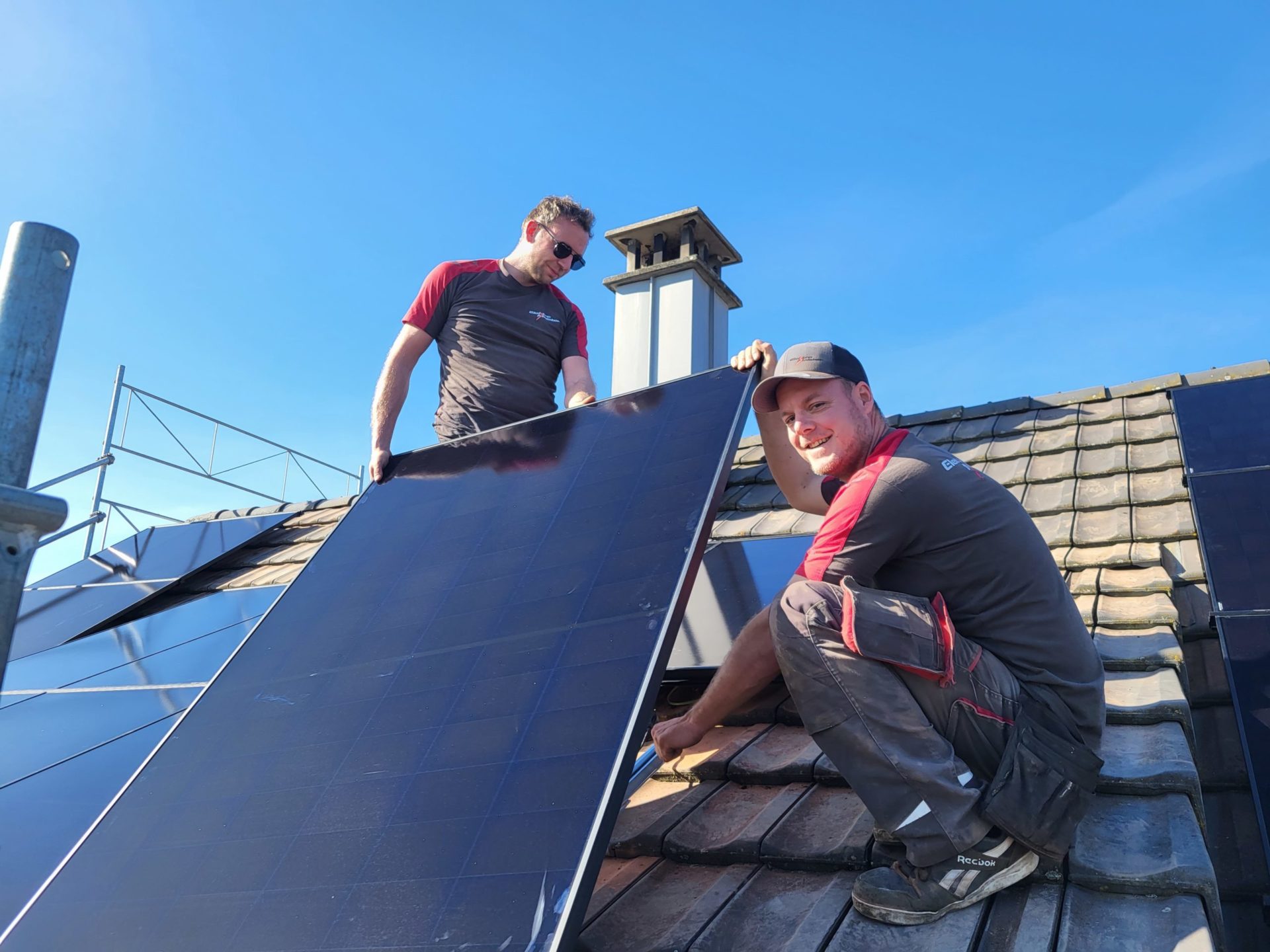 Neue Photovoltaikanlage in Marthalen – ein Schritt in die Zukunft