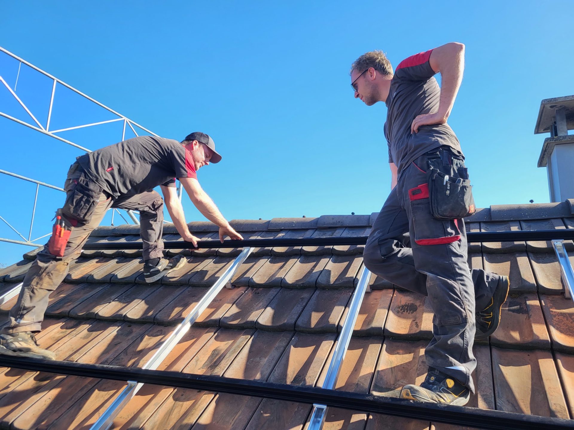 Neue Photovoltaikanlage in Marthalen – ein Schritt in die Zukunft