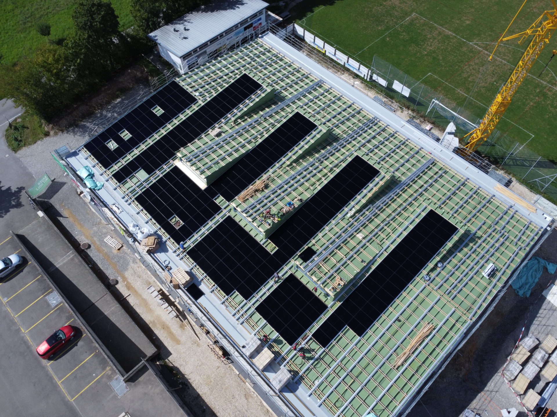 Baustellen-Update GOSU: Photovoltaikanlage wächst sichtbar